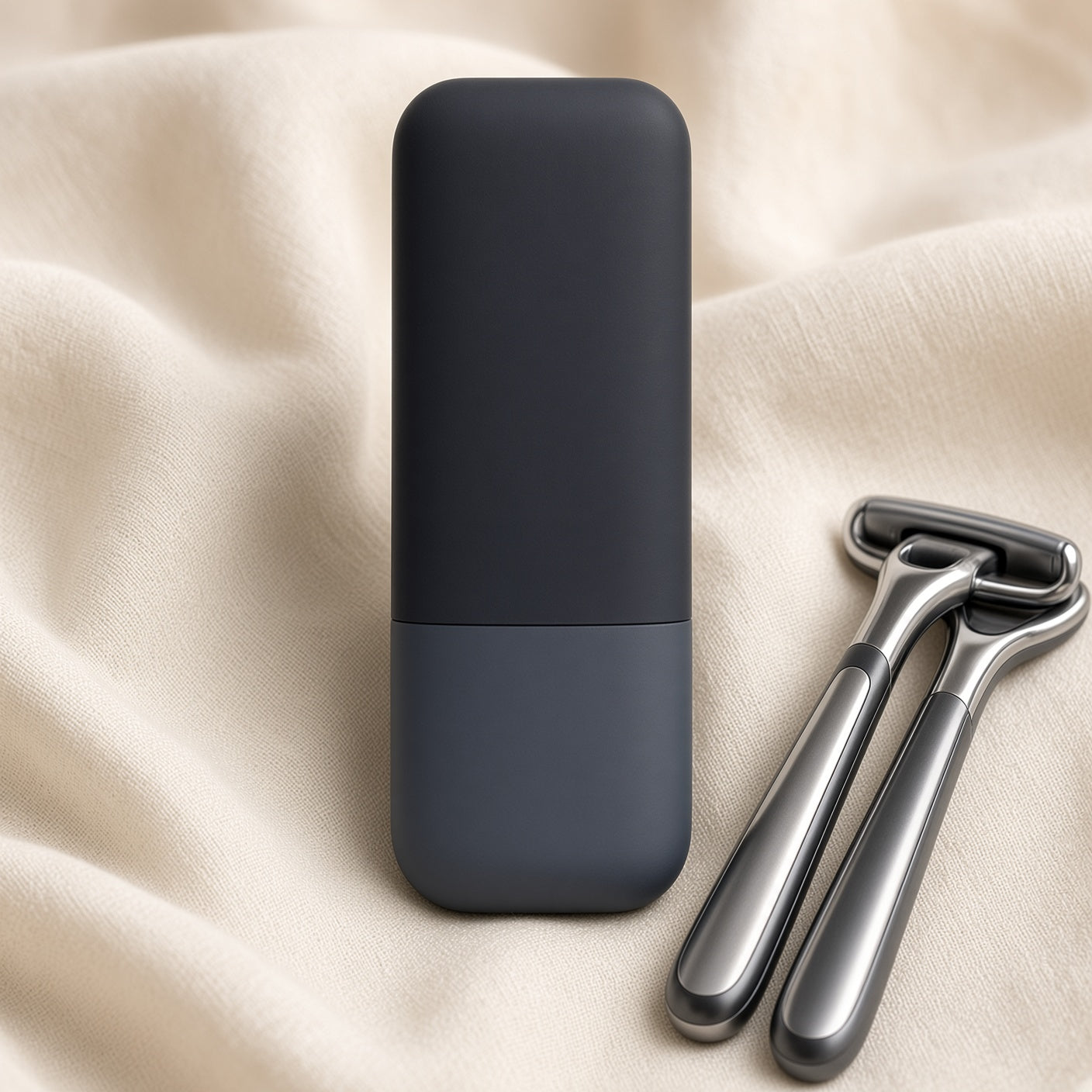 Razor Travel Case — studio