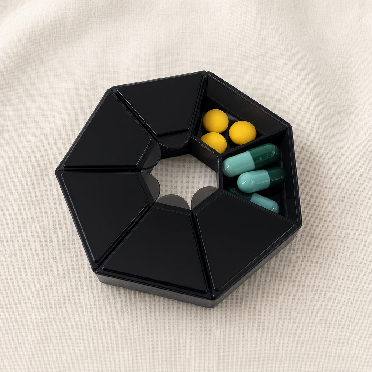 Travel Pill Case — black